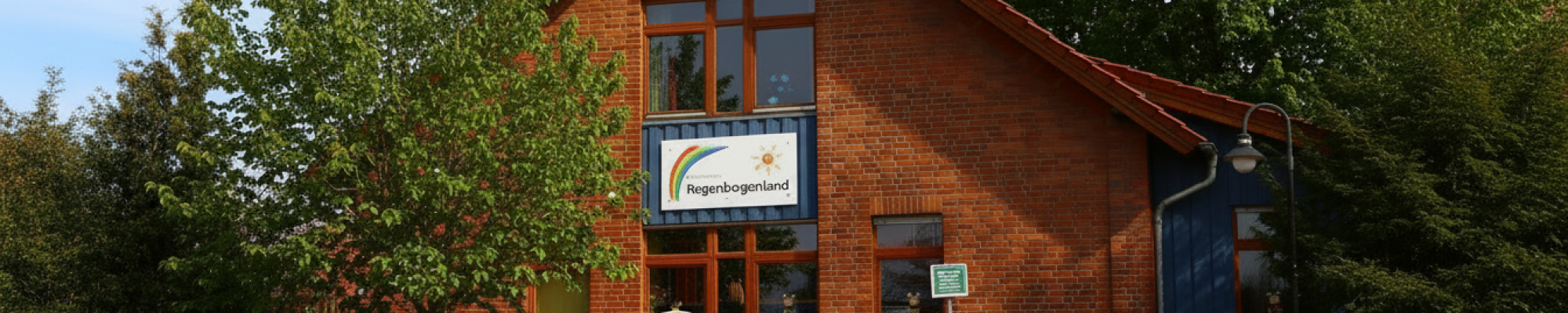 Frontview Regenbogenland